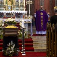 Pohřeb pokračoval mší svatou v bazilice sv. Ludmily.