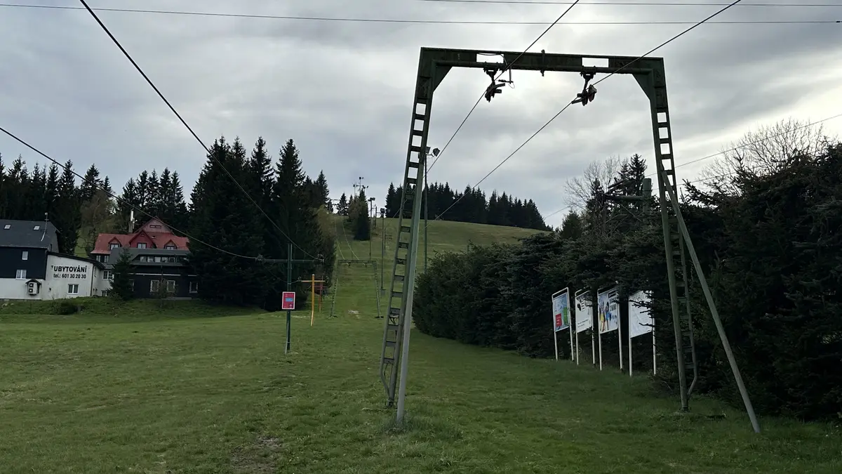 Lidé v Bedřichově rozhodli v referendu, skiareál se zastavět nemá