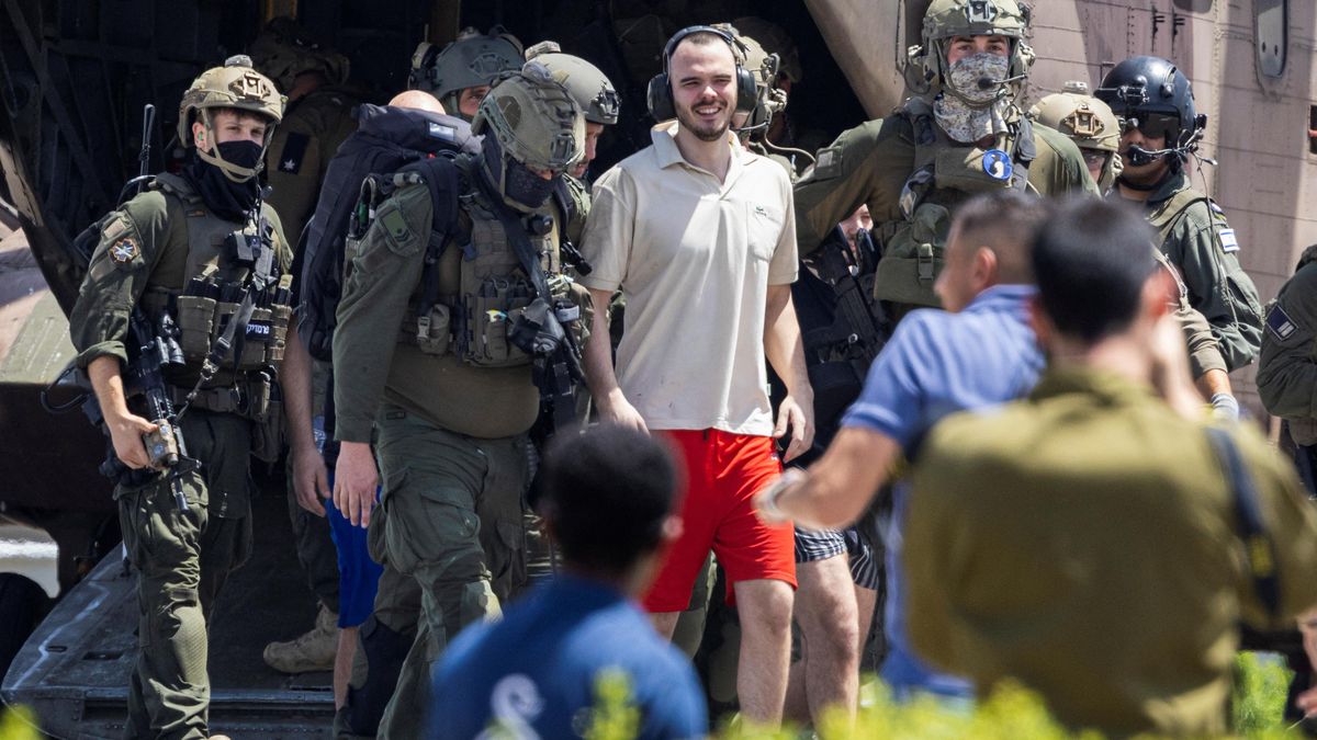 Palestinský novinář držel u sebe doma tři rukojmí, uvedla IDF