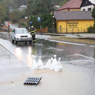 Zatopené silnice ve Vřesině