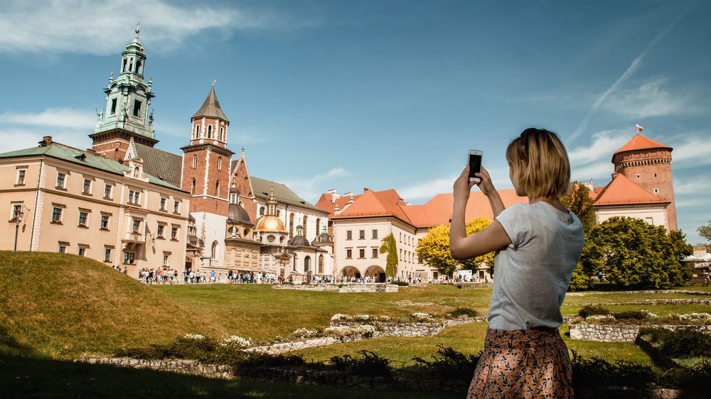 V několika polských městech nahradí průvodce mobilní aplikace