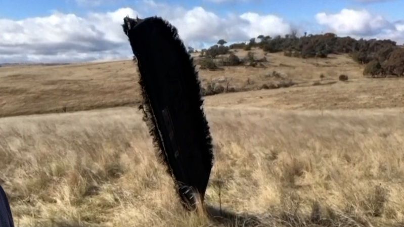 Na ovčí farmě v Austrálii přistály úlomky z mise SpaceX