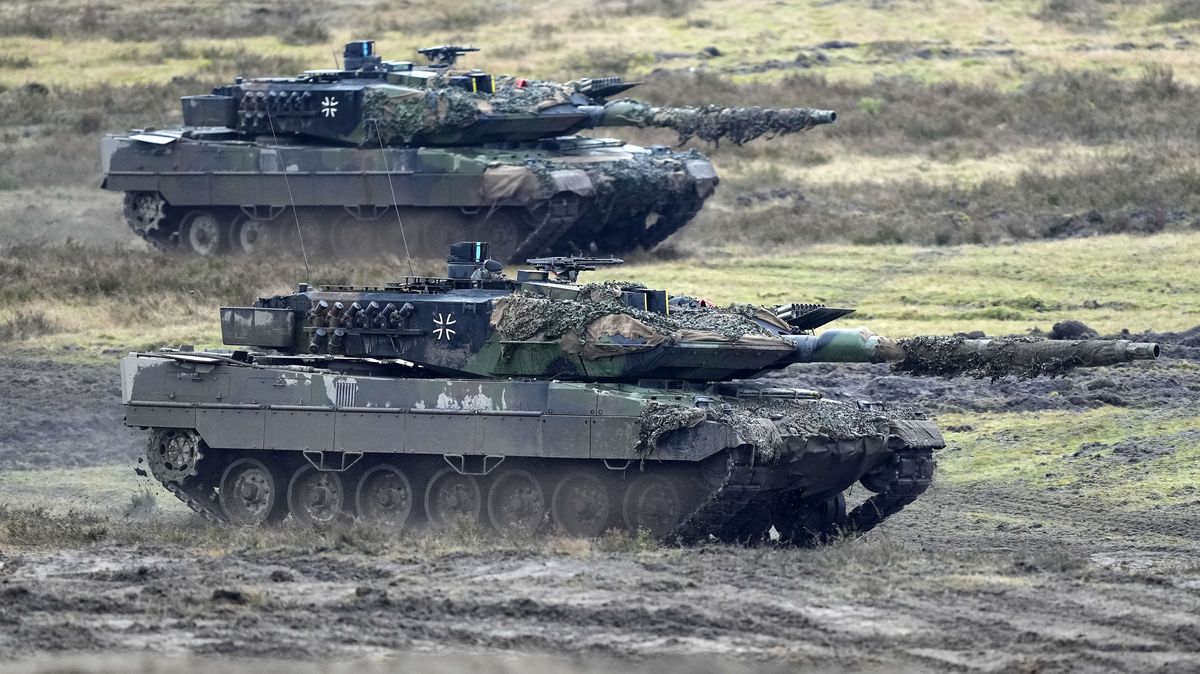 Německo zahájilo výcvik ukrajinských vojáků pro ovládání tanků Leopard 2