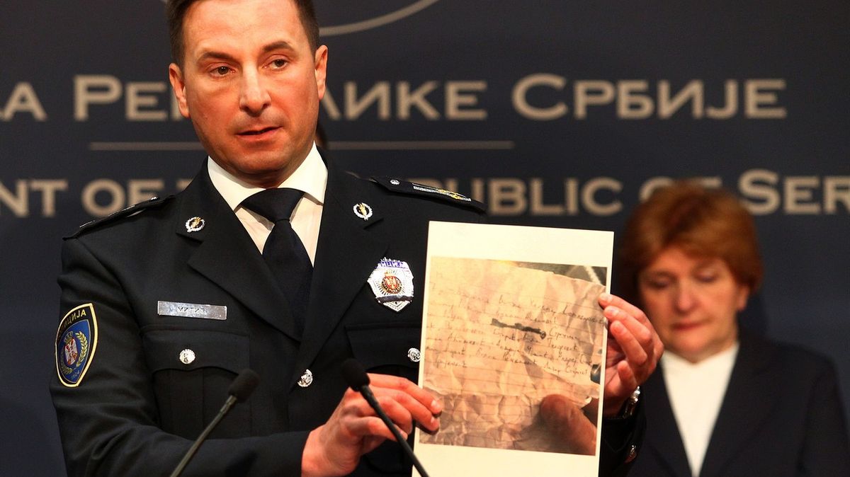 Měl seznam obětí a jedno jméno škrtl. Sedmák se na masakr v bělehradské škole pečlivě chystal