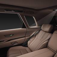 Nová Toyota Century SUV