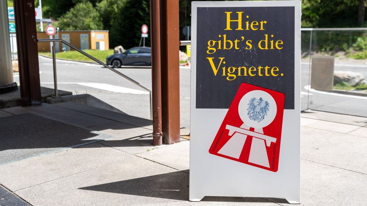 Rakousko od příštího roku zavede jednodenní dálniční známku