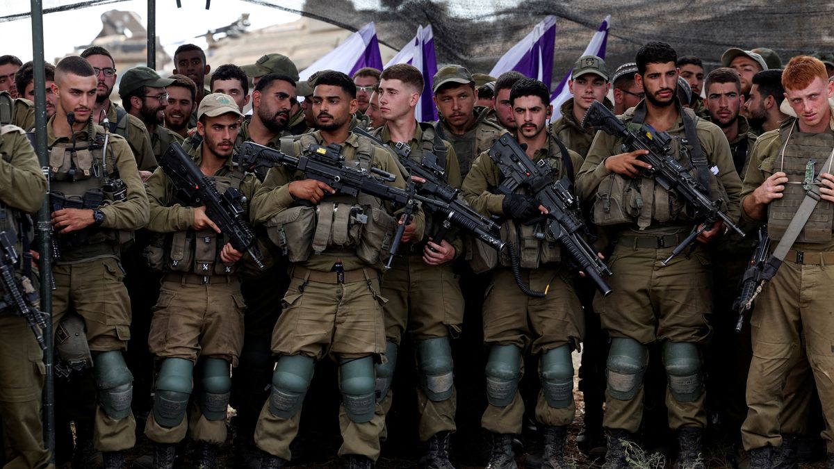 Už brzy uvidíte Gazu zevnitř, slíbil vojákům izraelský ministr obrany