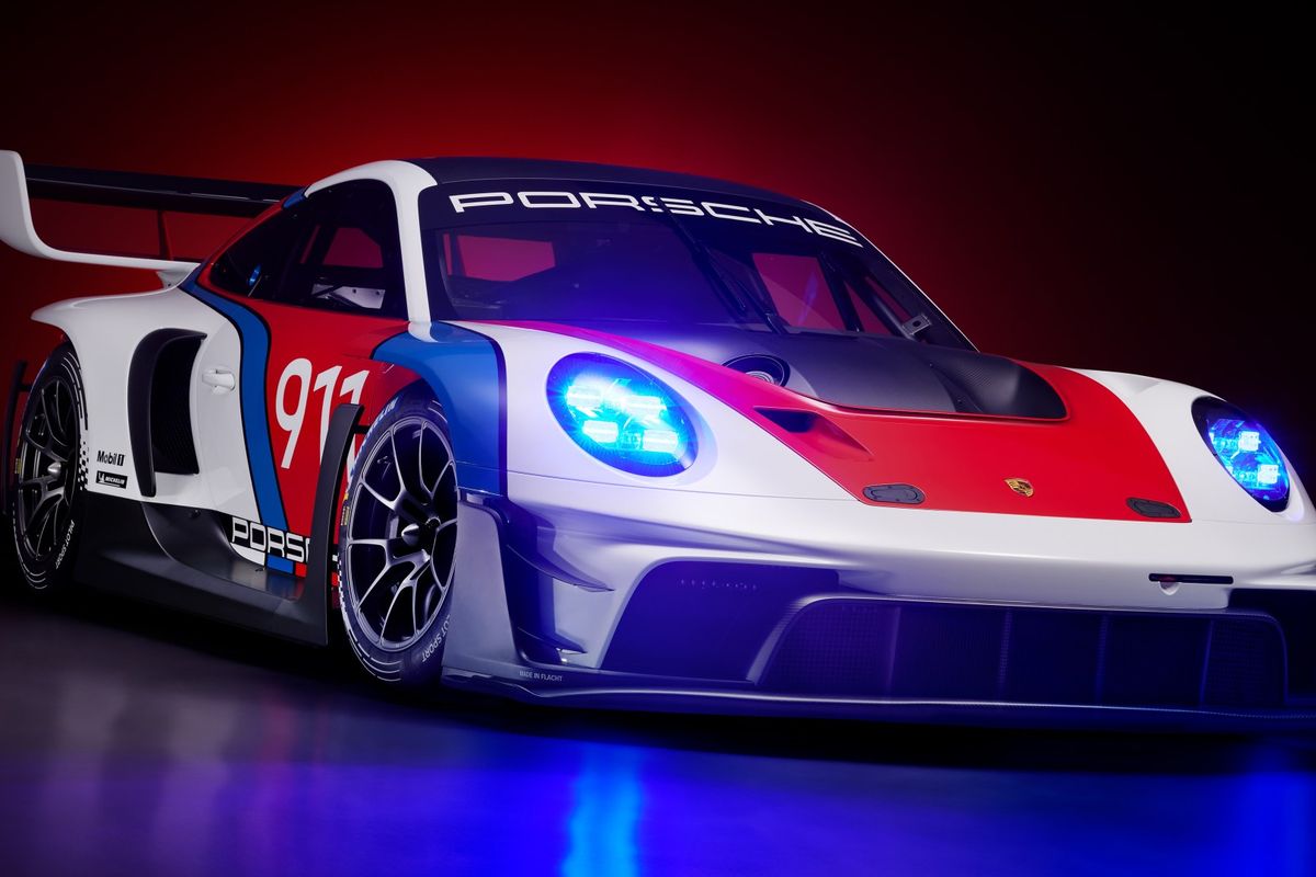 Porsche přichází s ultimativní okruhovou hračkou, vznikne jen 77 kusů