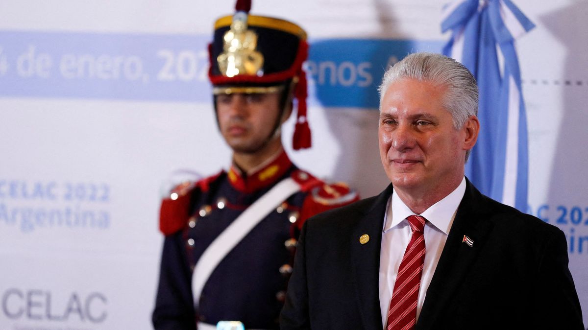 Kubánský parlament potvrdil Díaze-Canela ve funkci prezidenta