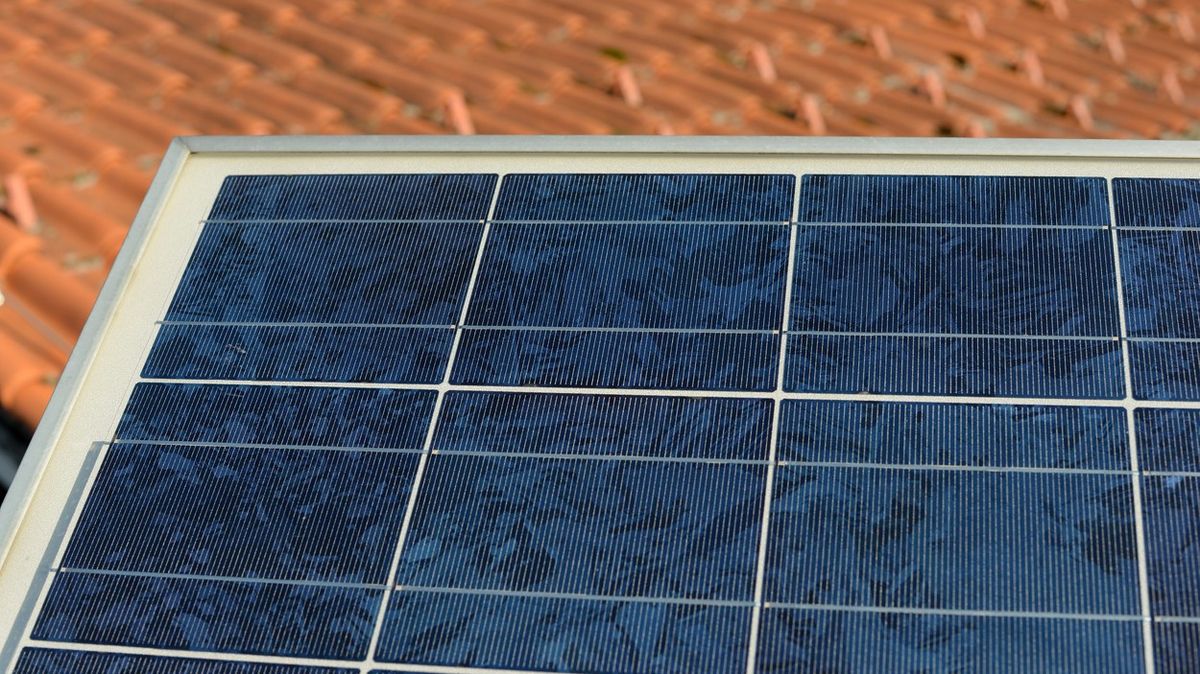 Žalobci řeší už tři oznámení kvůli solární firmě