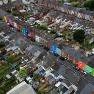 V Gloucesteru přibyla další barevná ulice.