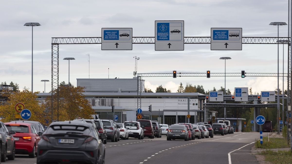Finsko zakázalo vjezd automobilů s ruskou poznávací značkou
