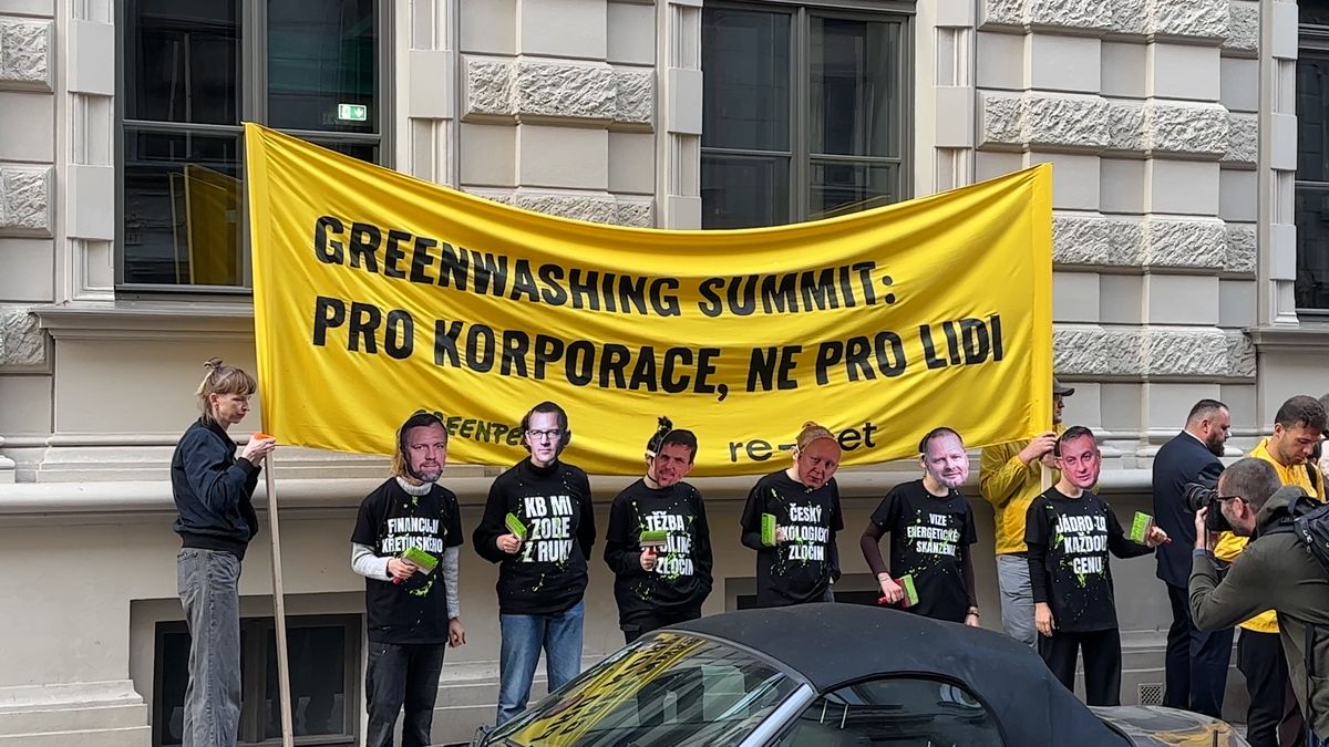 Ekologové protestovali v Praze před summitem o Green Dealu