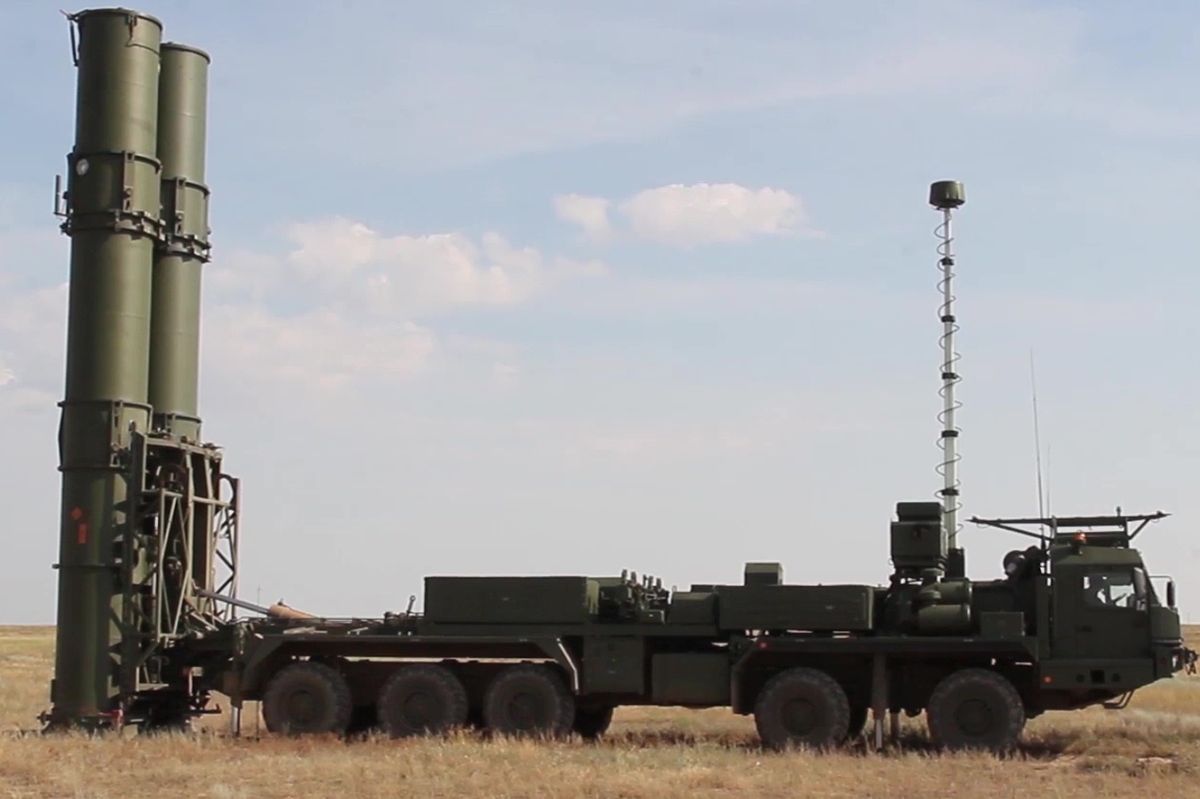 Šojgu slíbil armádě nový systém protivzdušné obrany S-500. Tři roky po Putinovi