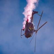 Novinkou letošního programu byl akrobatický vrtulník Red Bull Bö 105, který ve vzduchu umí rolovat, válcovat a dělat přemety. Neuvěřitelnou akrobacii zvládnou v tomto vrtulníku jen nejzkušenější piloti na světě