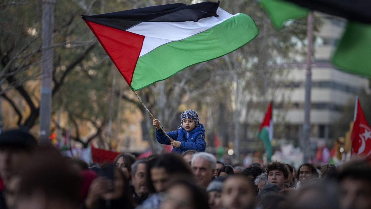 Kvůli Gaze napříč Evropou roste podpora krajně levicových stran