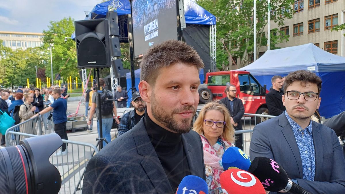 Směr tvrdí, že lídr slovenské opozice Šimečka vypracoval manuál na převrat