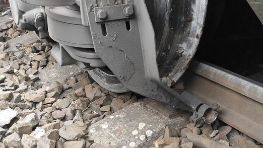 U Jablonce vykolejil osobní vlak
