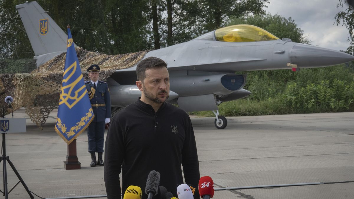 První kontakt? Rusové tvrdí, že viděli letouny F-16 nad Kachovkou