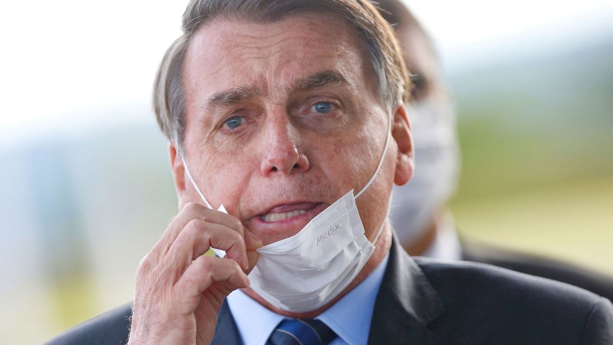 Přestaňte fňukat a skučet, vyzval Brazilce prezident Bolsonaro