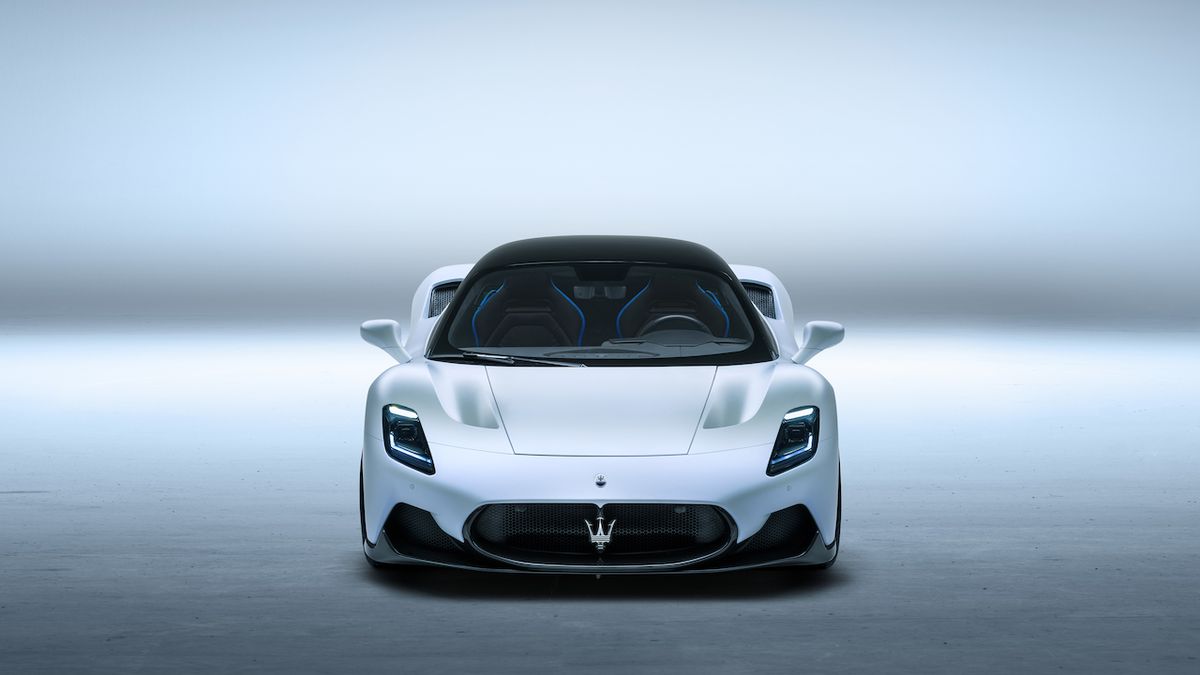 Maserati zastavilo vývoj elektrického supersportu MC20, zákazníci chtějí spalovací motory