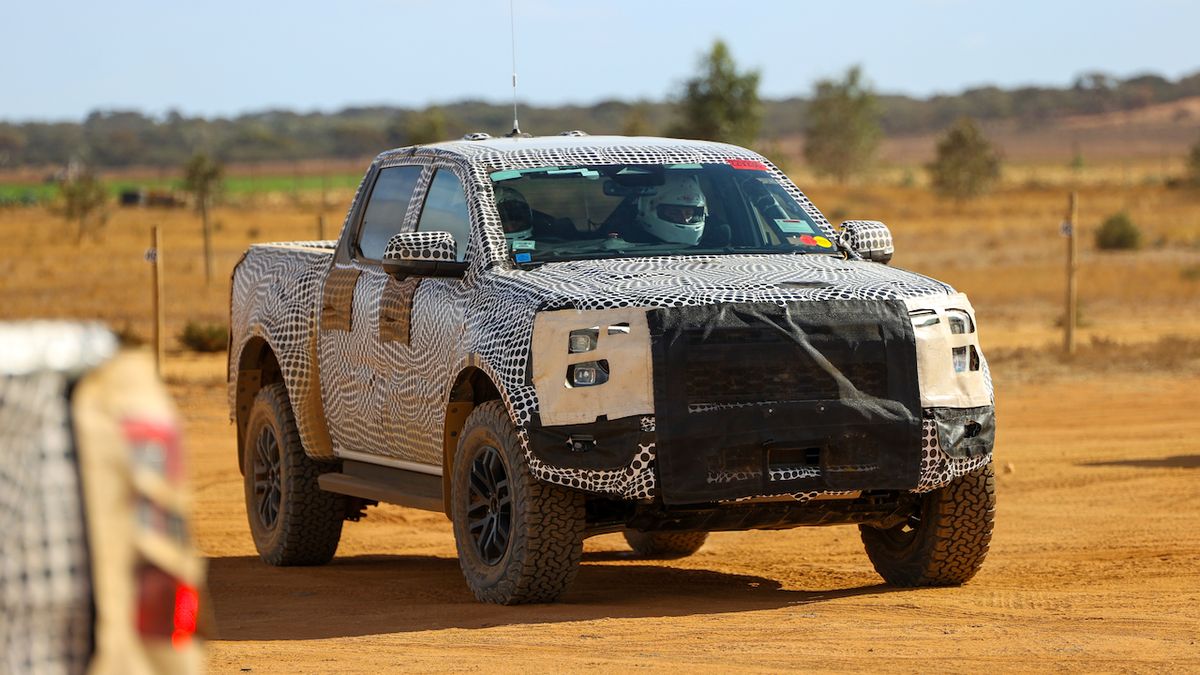 Ford poutá na ostrý pick-up Ranger Raptor nové generace. Dorazí i do Evropy