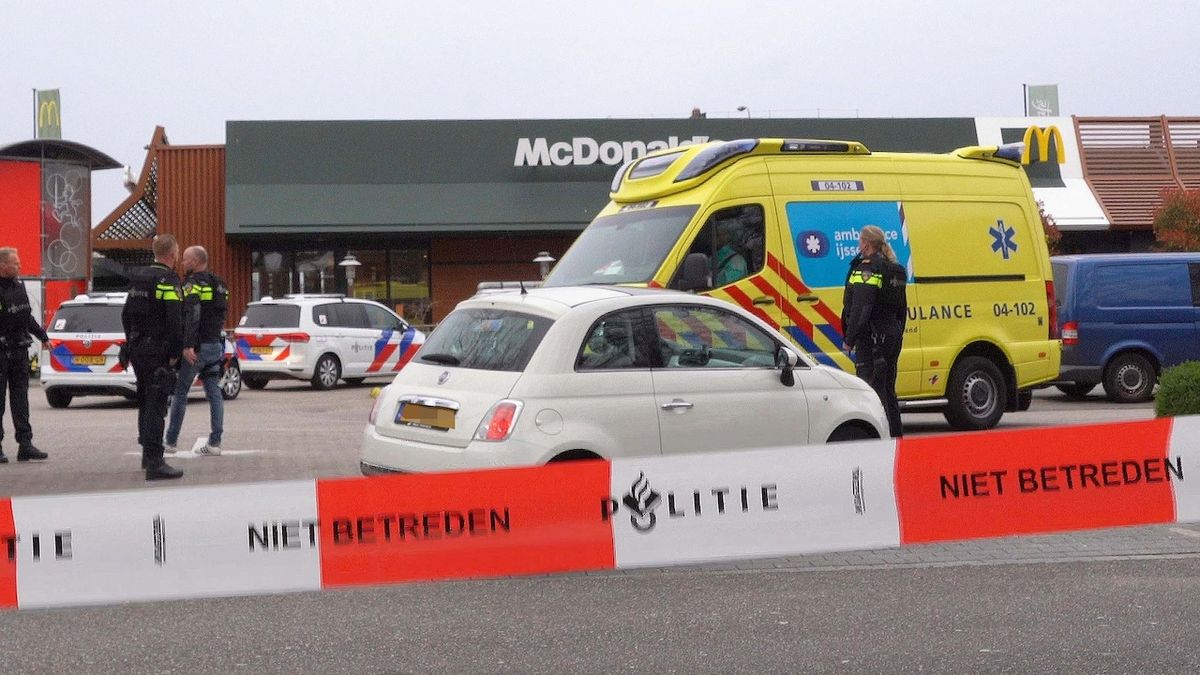 Střelba v restauraci v Nizozemsku: Dva mrtví, pachatel na útěku