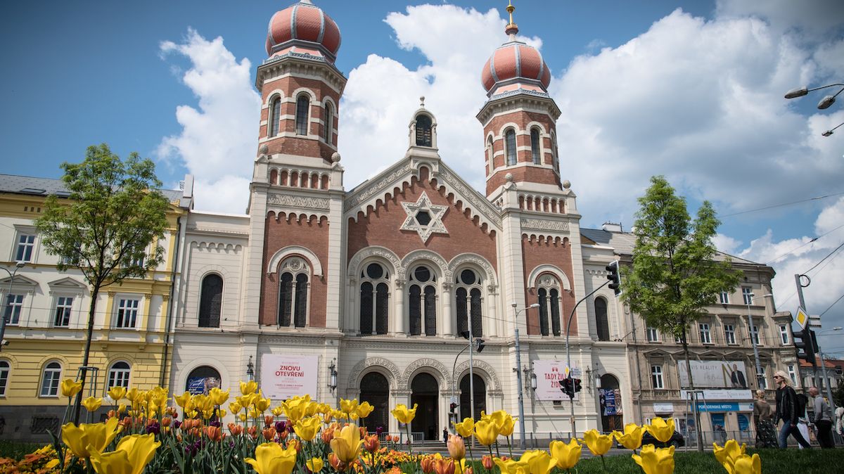 FOTO: Do útrob nově zrekonstruované plzeňské synagogy