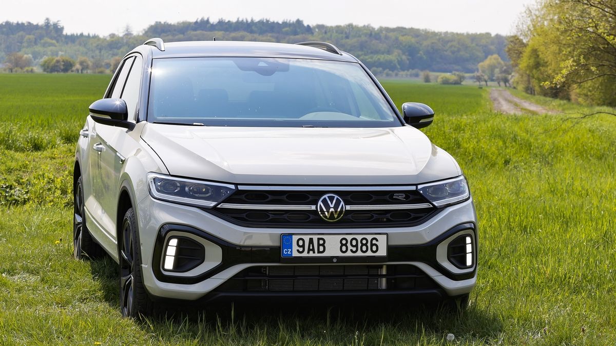 Test Volkswagenu T-Roc R-Line: Povedená modernizace dobrého auta