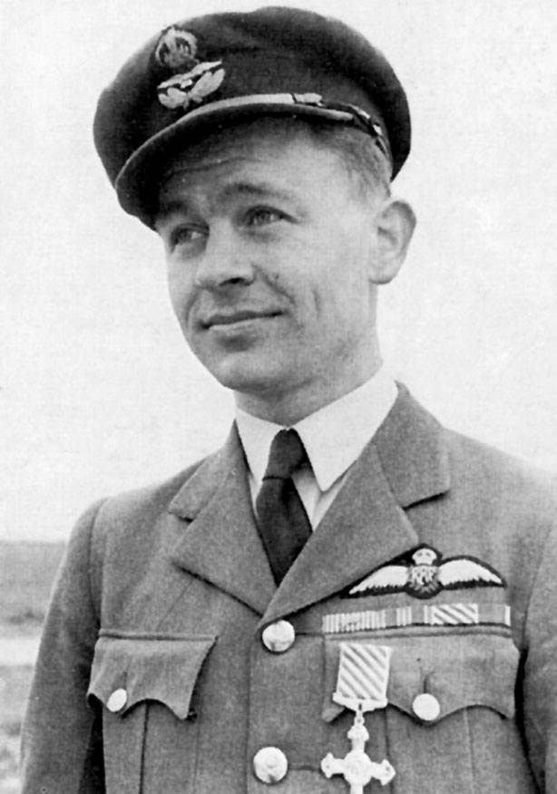 Československý pilot Miroslav Liškutín 