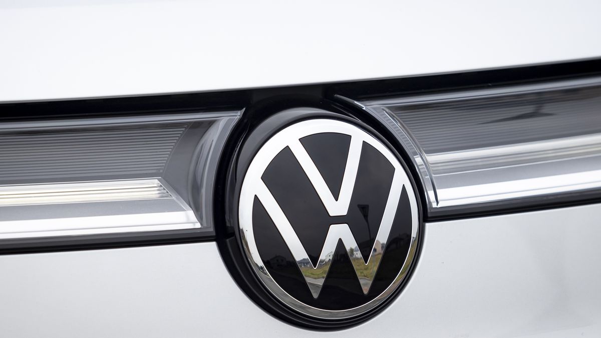 Odbyt koncernu Volkswagen se dál propadá