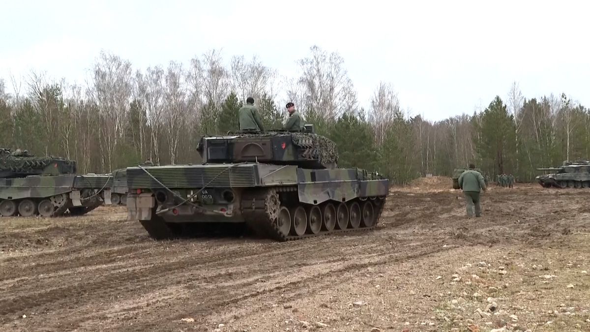 Poláci ukázali, jak to Ukrajincům jezdí v moderních leopardech