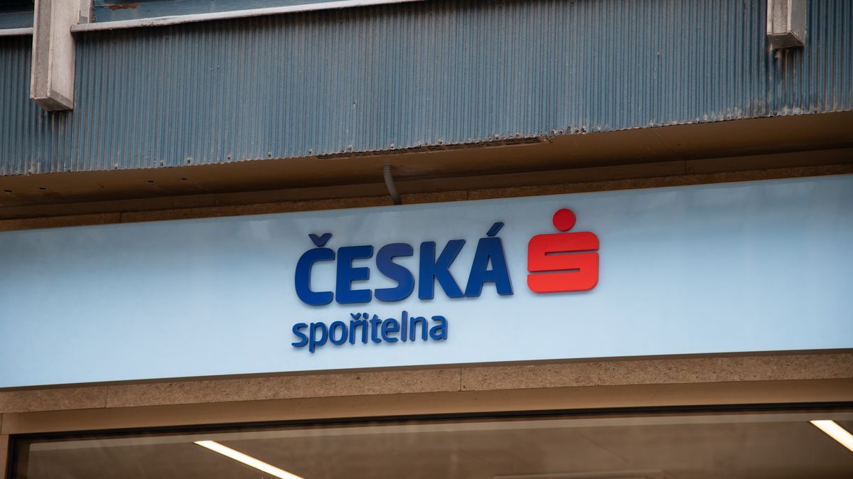 Česká spořitelna převzala úvěrové portfolio Sberbank CZ