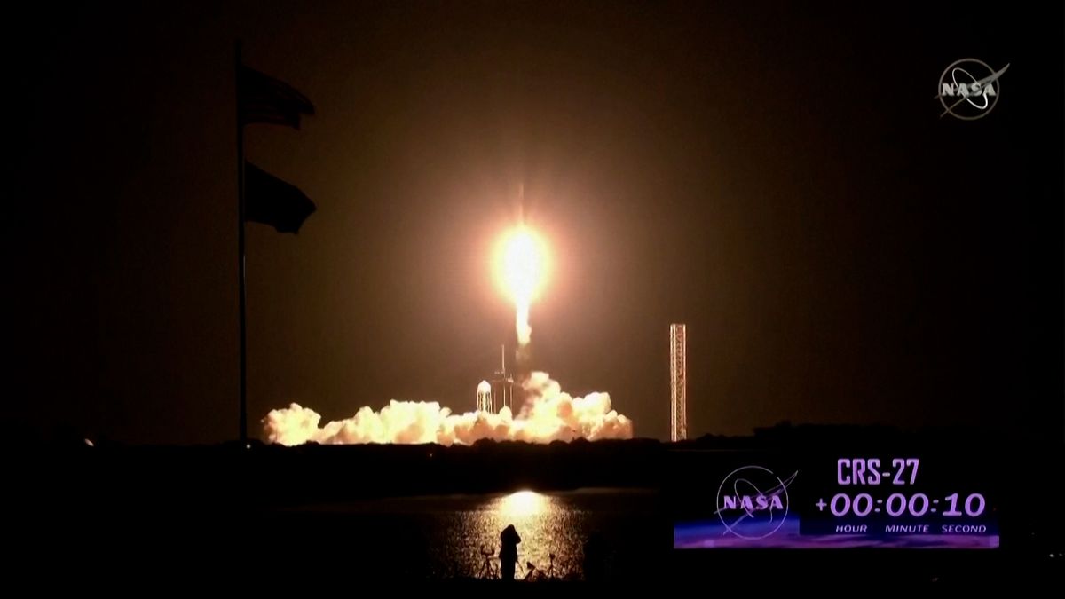 Nákladní loď firmy SpaceX odstartovala, už potřetí letí k ISS