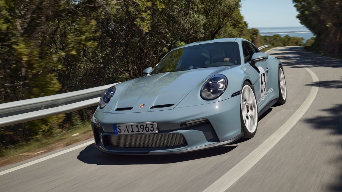 Porsche představilo 911 S/T, sen všech puristů