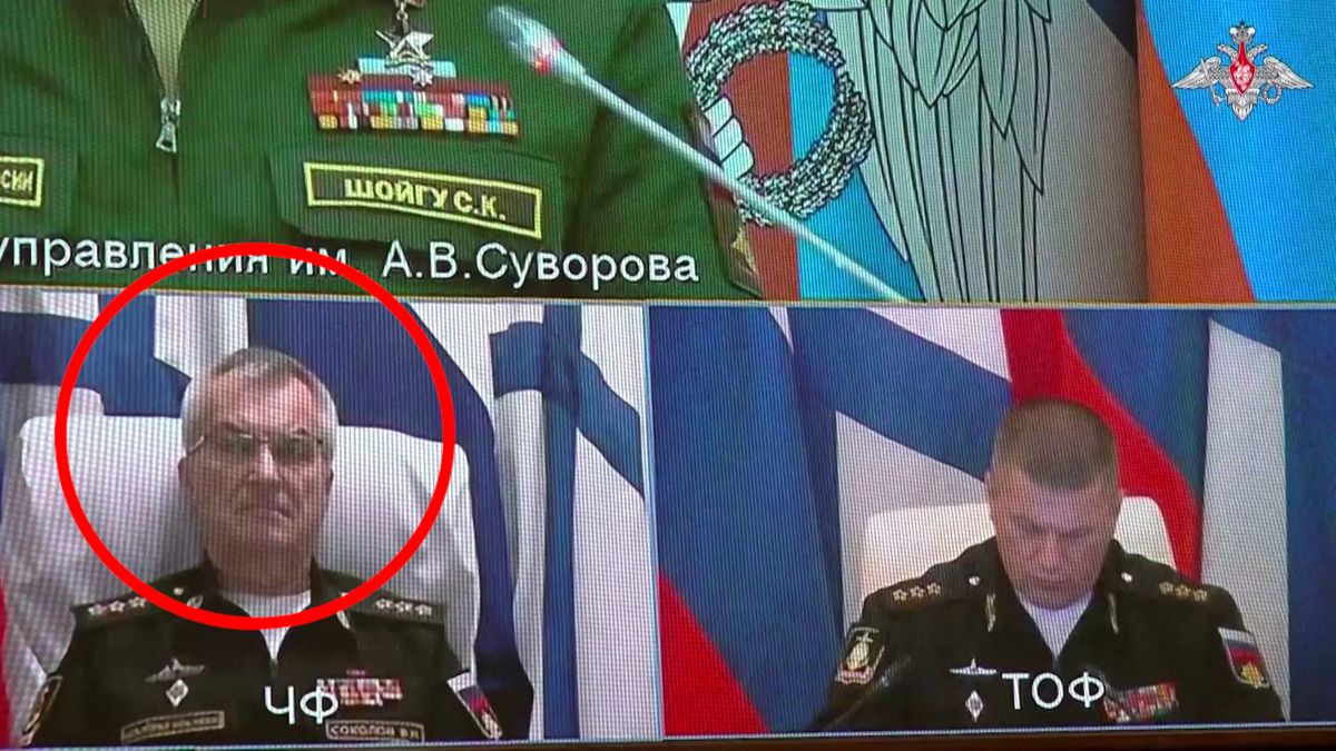 Rusko ukázalo snímek velitele Černomořské flotily, který měl zahynout v Sevastopolu. Ani se nepohne