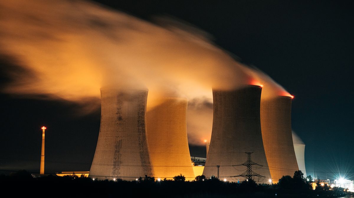 FOTO: Kam se běžně nikdo nedostane. Noční prohlídka jaderné elektrárny Dukovany