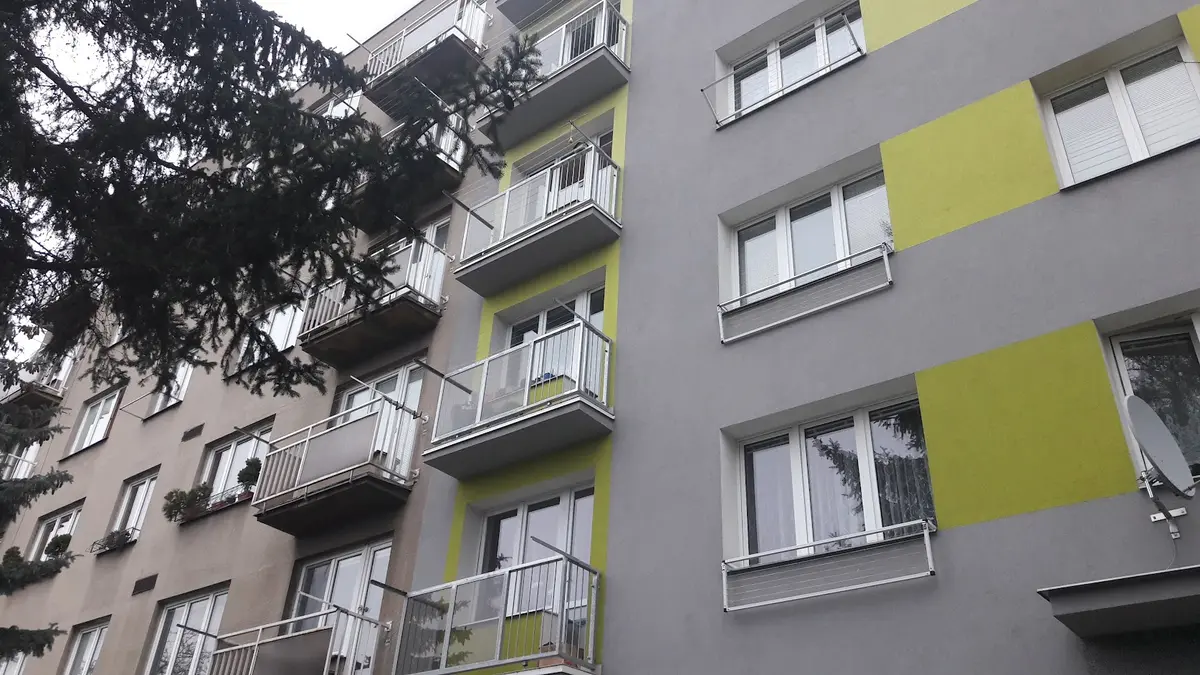 Město Slaný zastavilo aukce bytů, ceny nájmů dražba šponovala příliš vzhůru