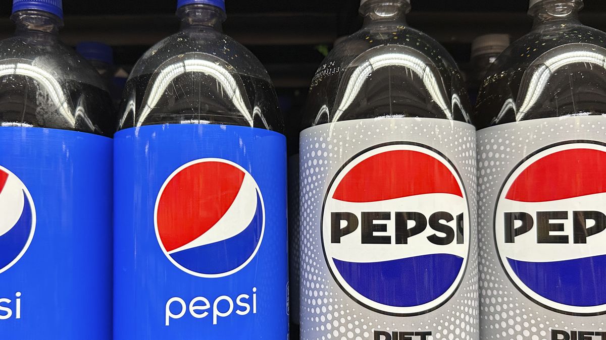 Stát New York žaluje PepsiCo za znečištění řeky Buffalo plastem