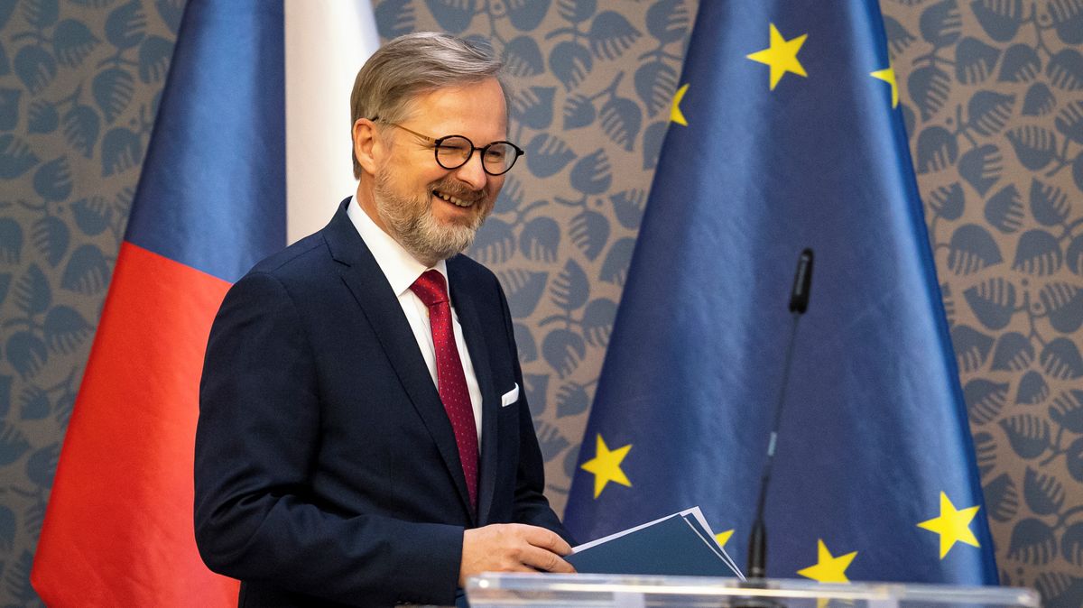 Tisková konference vlády ke konsolidačnímu balíčku