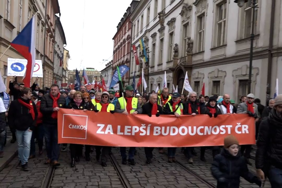 Odbory zrušily úterní demonstraci. Nechtějí po atentátu na Fica polarizovat společnost