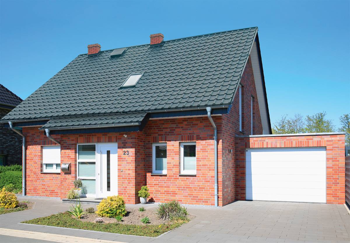 Kotle na tuhá paliva mají své místo i v novostavbách. S moderními kotli 4. a 5. emisní třídy přitom bude vytápění ekologické a zejména s těmi automatickými i velmi komfortní.