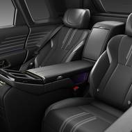 Nová Toyota Century SUV