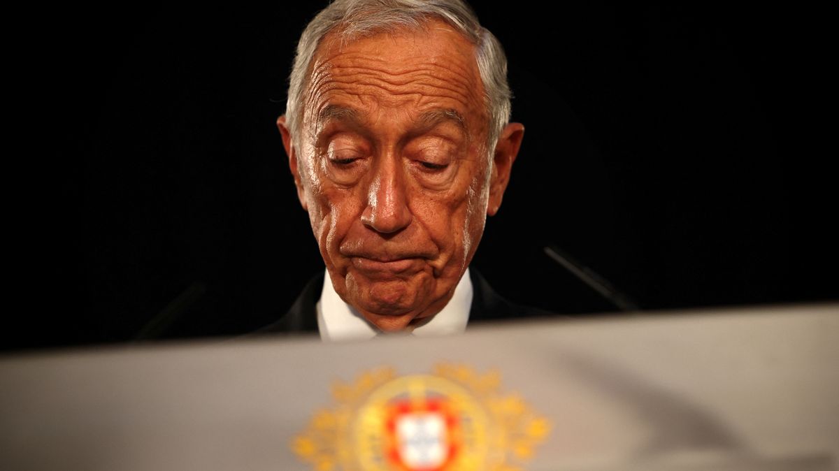 Portugalský prezident rozpustí parlament, volby budou v březnu