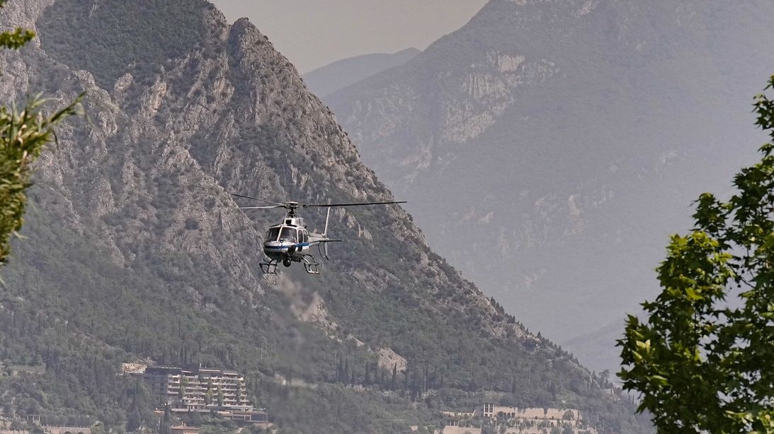 Českou paraglidistku v italských Alpách zachraňovaly dva výsadky z vrtulníku