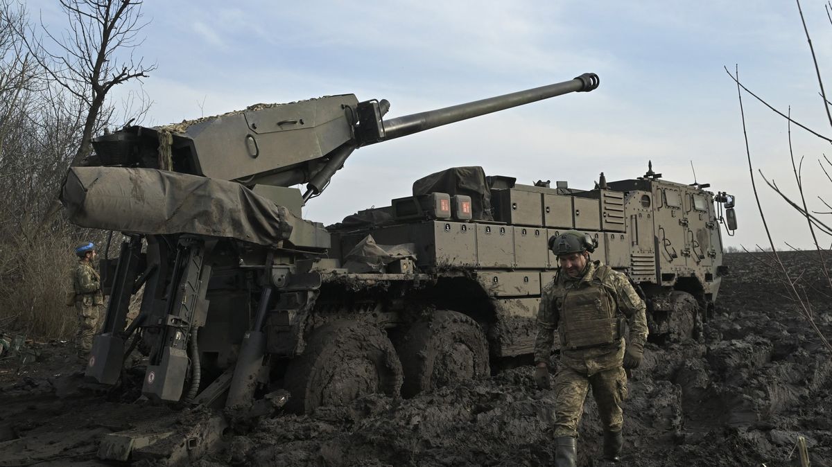 Francouzsko-německá zbrojovka KNDS zřídí továrnu na Ukrajině