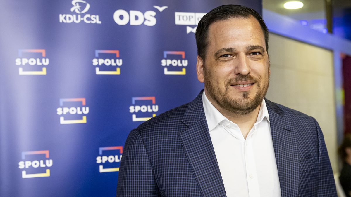 Slovenská rozvědka podala kvůli Zdechovskému trestní oznámení