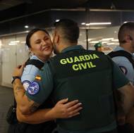 S bezpečností během olympijských her budou pomáhat i zahraniční jednotky policistů. Na snímku seznamovaní francouzských četníků se španělskou policií.