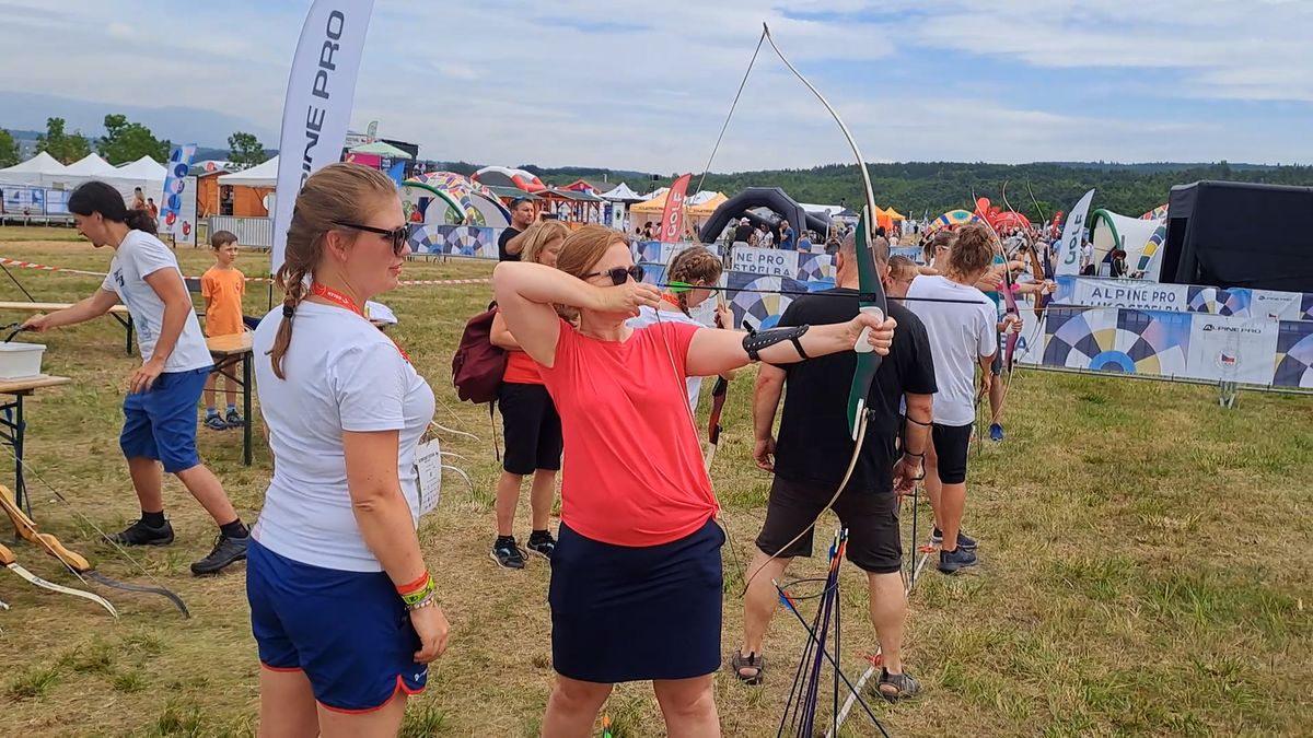 Šerm, veslování, vzpírání. Příznivci sportu vzali olympijský festival útokem