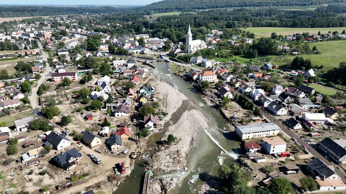 Meteorologové loni vydali nejvíce výstrah v historii
